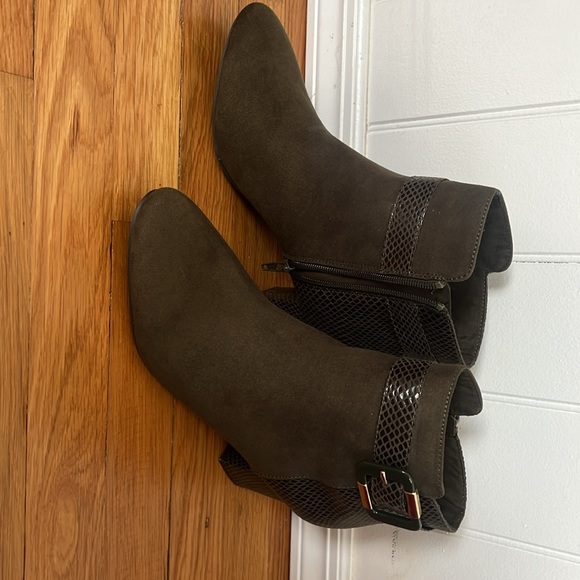 Karen Scott booties - Picture 4 of 9